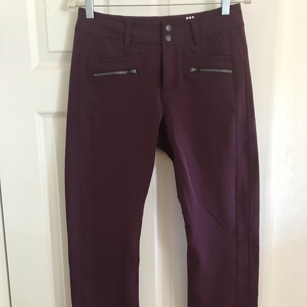 Title Nine Brave pants NWOT